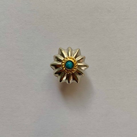 Кончо для кожаных изделий 15 мм латунь с голубой вставкой | Галерея фото | Pava.pro Кончо для кожаных изделий 15 мм латунь с голубой вставкой 11-21-S - фото товара