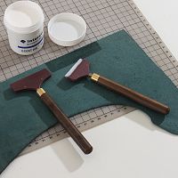 Шпатель для нанесения клея широкий силиконовый