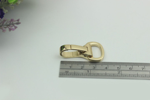 Карабин металлический 15 мм фото 3