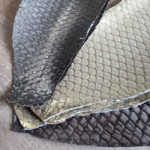 Кожа рыбы 0,7 мм Карп глянец фото 3