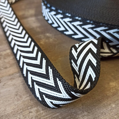 Лента ременная стропа 38 мм жаккард Зигзаг фото 4