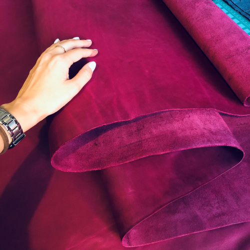 Кожа Пулл-Ап Natural 1,5 мм Фуксия фото 3