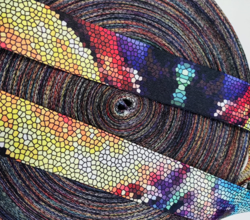 Лента ременная стропа 38 мм Мозаика  LH0128-2 - фото товара