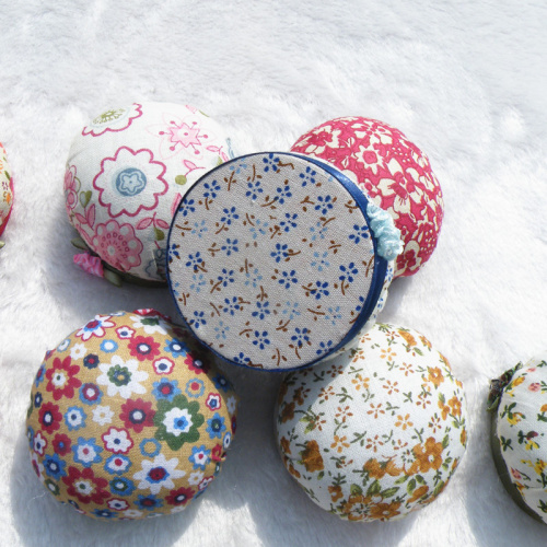 Игольница на деревянной подставке  AC XN-0104 - фото товара фото 4