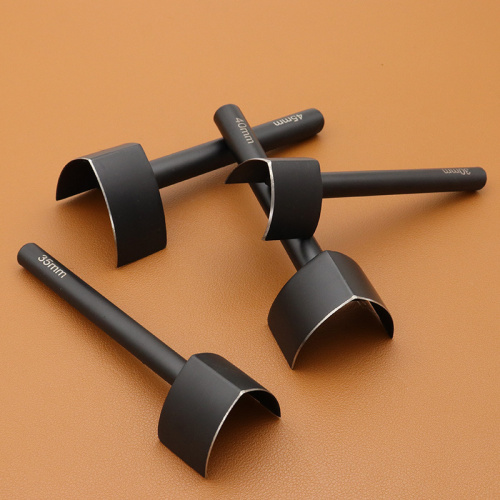 Пробойники торцеватели для ремней V-образные 15-45 мм черные Пробойники торцеватели для ремней V-образные 15-45 мм черные