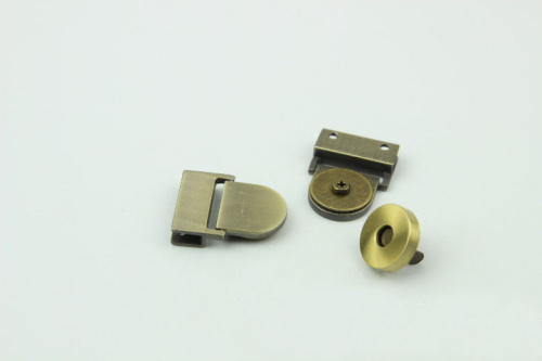 УЦЕНКА! Застежка для сумки магнитная фото 3