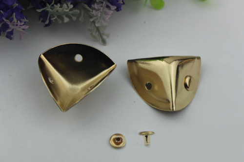 Уценка! Уголок металлический для сумок 45 мм фото 2