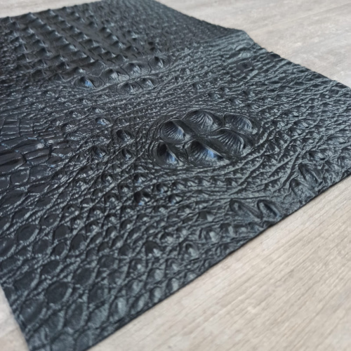 Кожа Крс в формате 35,5*25,5 см с тиснением под крокодила фото 7