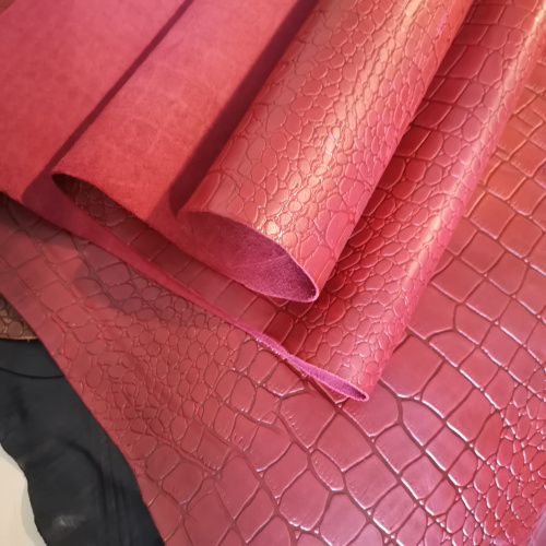 Кожа Юфть Камни тиснение 2,0 мм комб. дубл. Красный Белоруссия фото 3