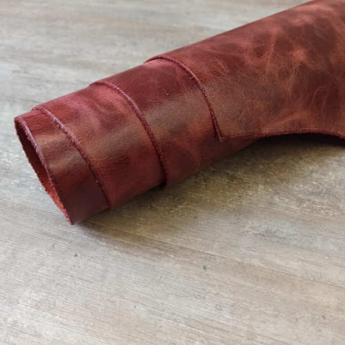 Кожа Пулл-Ап восковый 1,3 мм Красное дерево фото 2