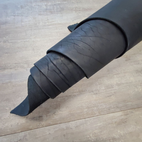 Кожа Вороток краст 2,1-2,5 мм Черный