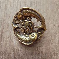 Кончо для кожаных изделий 29 мм Рыбы Латунь YZ-0106   - купить для кожевенного хобби