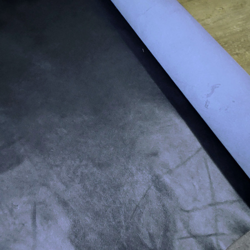 Кожа КРС 1,0 мм с покр. Темно-синий перламутр Италия фото 3 Кожа КРС 1,0 мм с покр. Темно-синий перламутр Италия фото 3